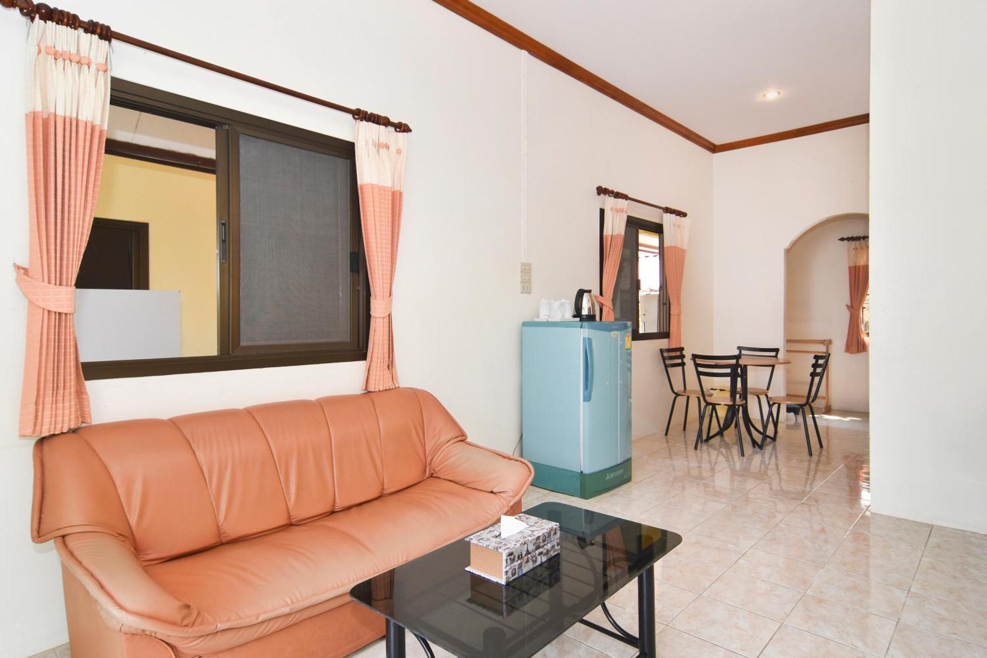 Hotel Seaside Hua Hin Esterno foto