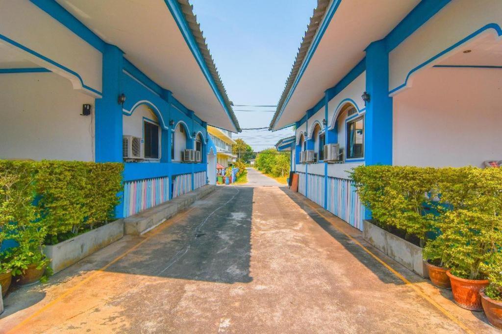 Hotel Seaside Hua Hin Esterno foto